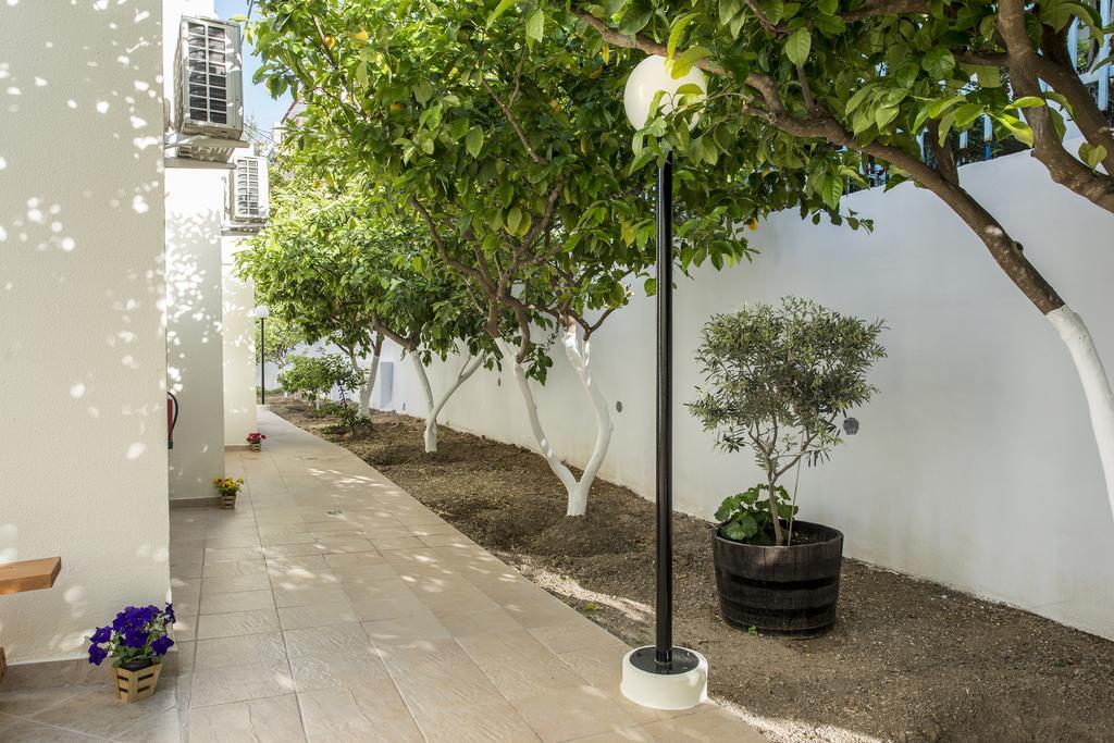 Kostis Villas Порос Экстерьер фото