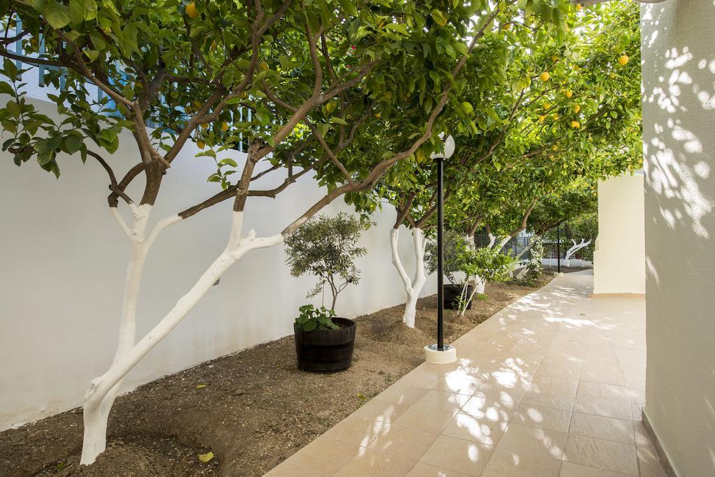 Kostis Villas Порос Экстерьер фото